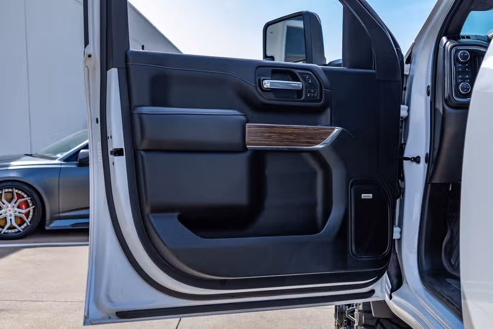 2021 Chevrolet Silverado 3500HD High Country Crew Cab Image 37
