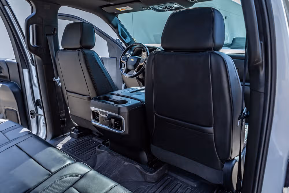 2021 Chevrolet Silverado 3500HD High Country Crew Cab Image 33