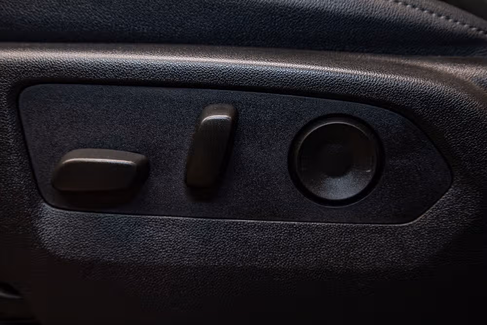 2025 Chevrolet Silverado 1500 RST Crew Cab Image 20