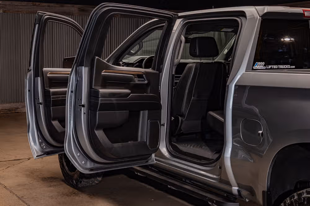 2025 Chevrolet Silverado 1500 RST Crew Cab Image 25