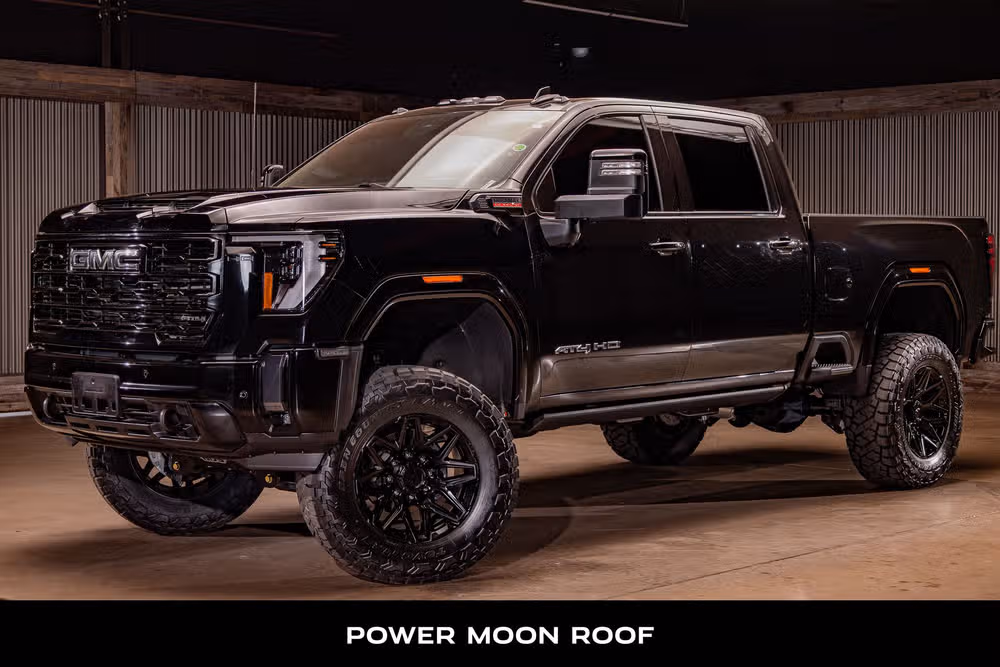 2024 GMC Sierra 2500HD AT4 Crew Cab Image 5