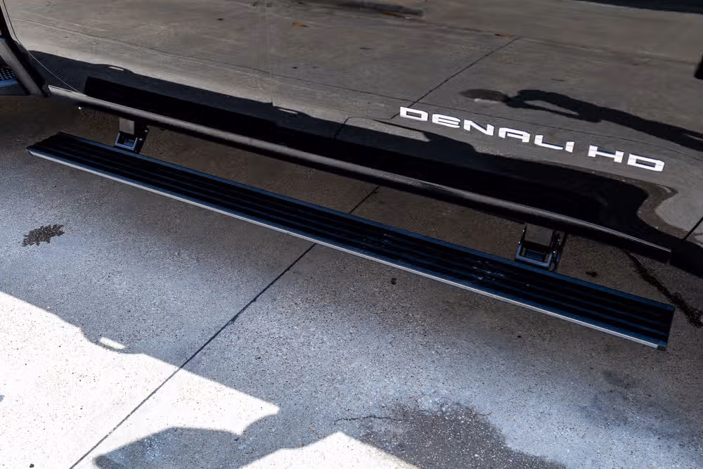 2024 GMC Sierra 3500HD Denali Ultimate Crew Cab Image 13