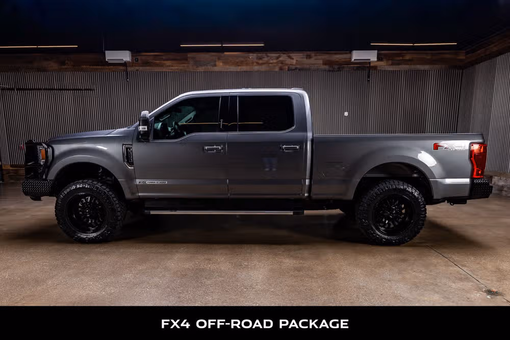 2021 Ford F-250 Super Duty Lariat Crew Cab Image 6