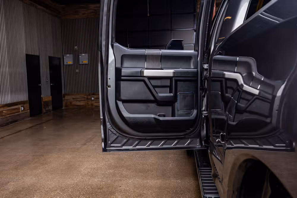 2021 Ford F-250 Super Duty Lariat Crew Cab Image 37