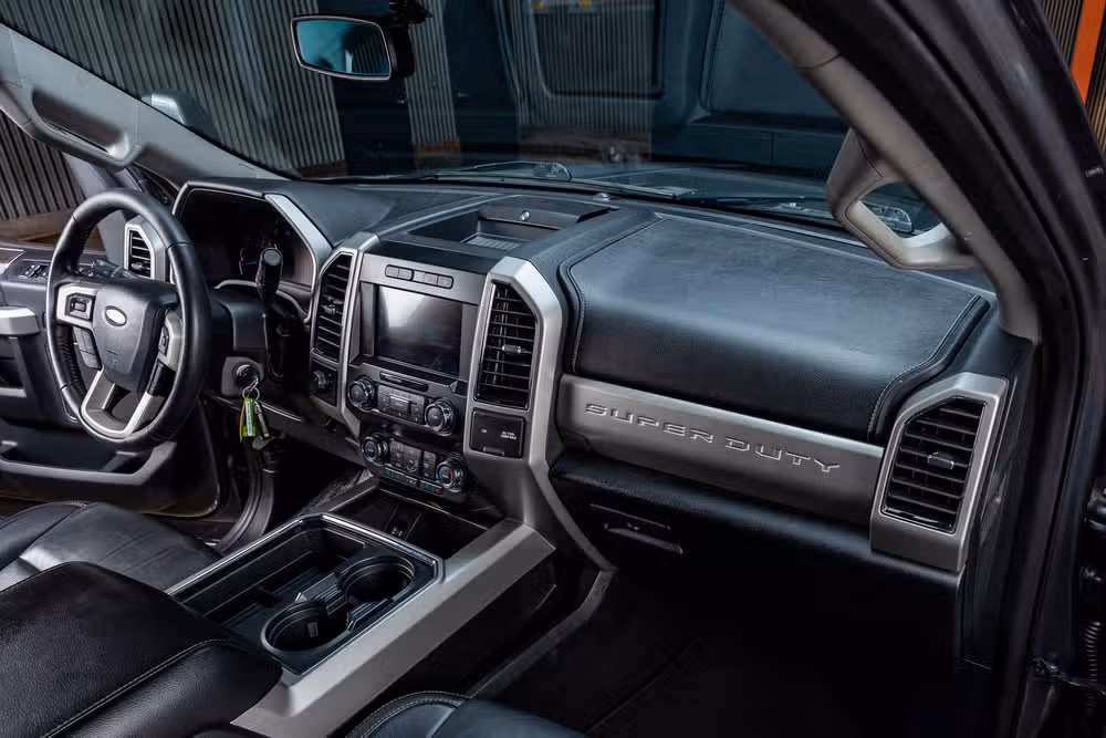 2021 Ford F-250 Super Duty Lariat Crew Cab Image 18