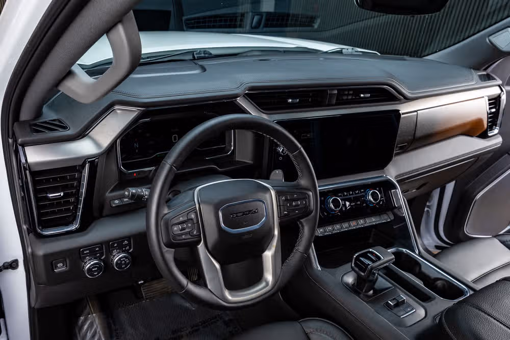 2025 GMC Sierra 1500 Denali Reserve Crew Cab Image 17