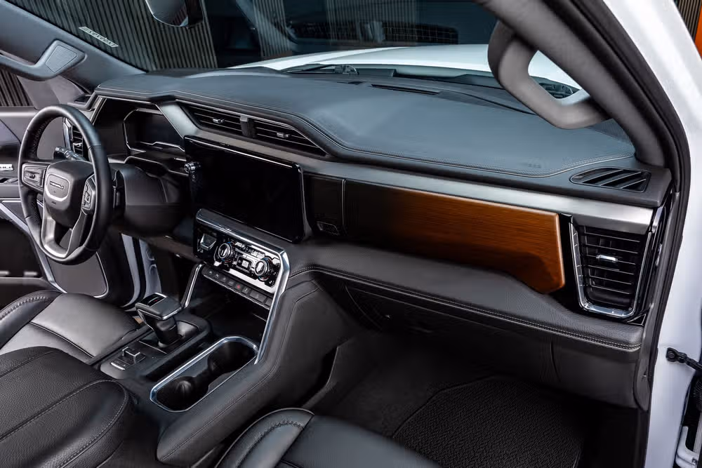 2025 GMC Sierra 1500 Denali Reserve Crew Cab Image 18