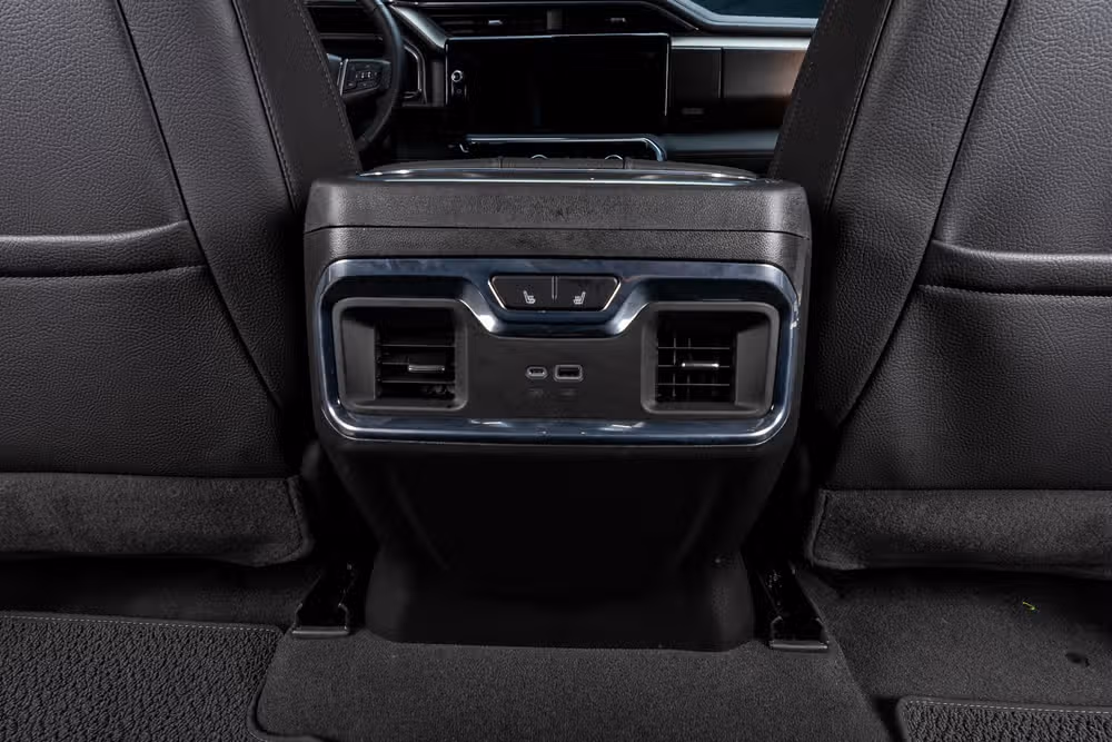 2025 GMC Sierra 1500 Denali Reserve Crew Cab Image 34