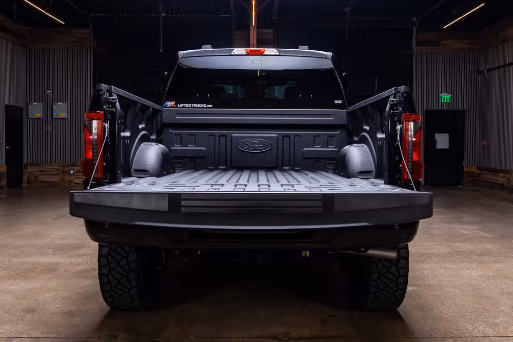 2026 Ford F-150 XLT SuperCrew Image 9