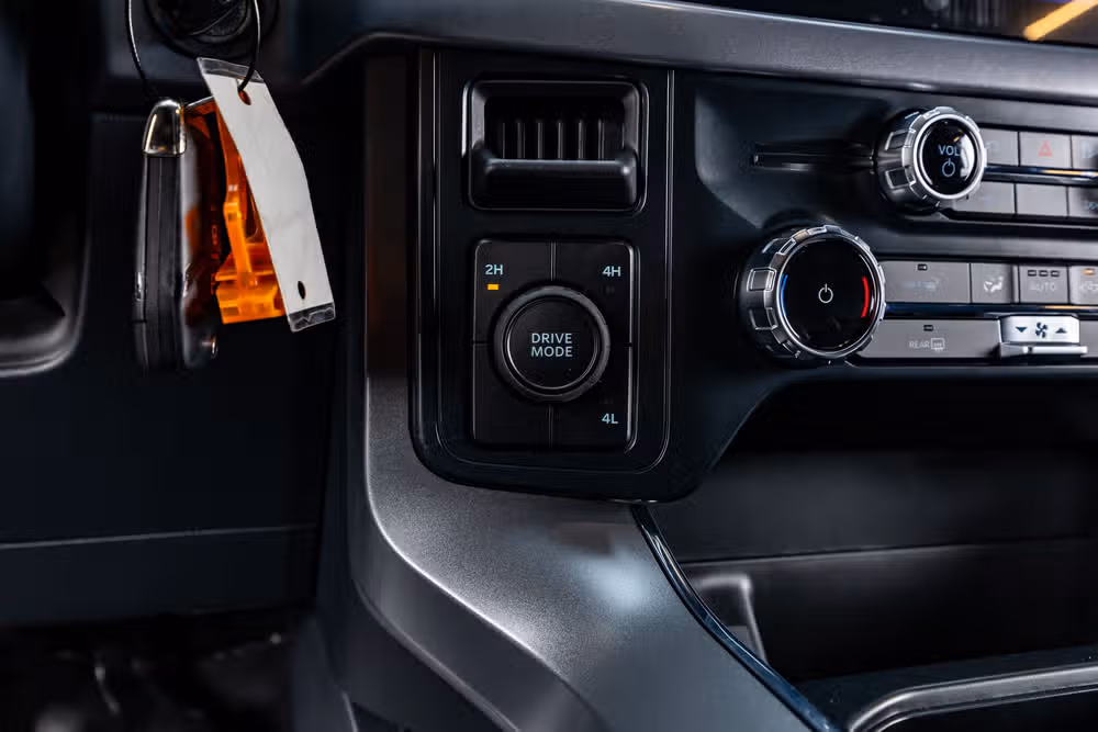 2026 Ford F-150 XLT SuperCrew Image 23