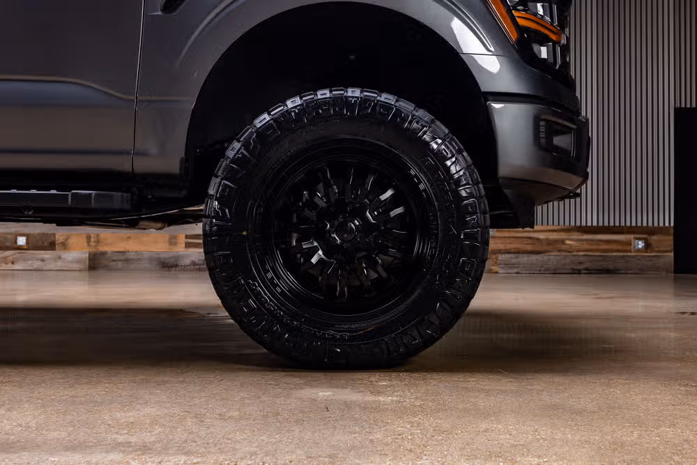 2026 Ford F-150 XLT SuperCrew Image 12