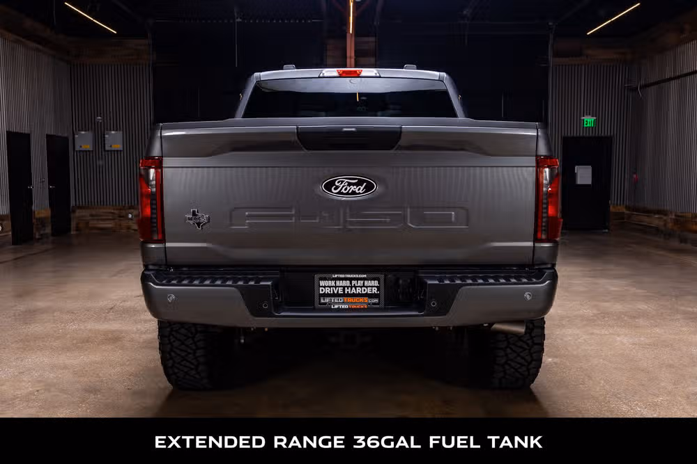 2026 Ford F-150 XLT SuperCrew Image 8