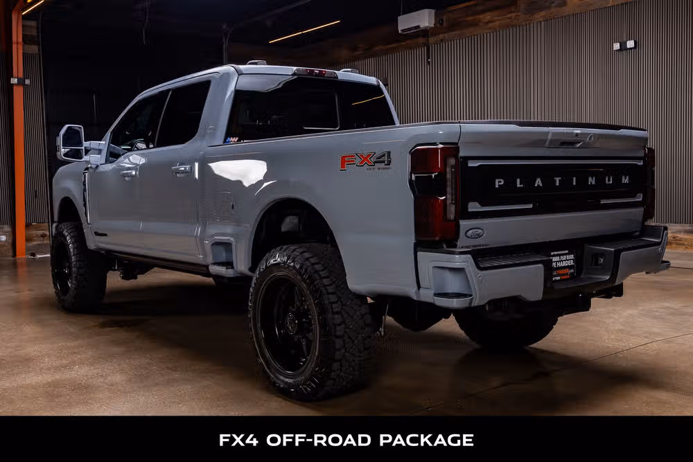 2026 Ford F-250 Super Duty Platinum Plus Crew Cab Image 7