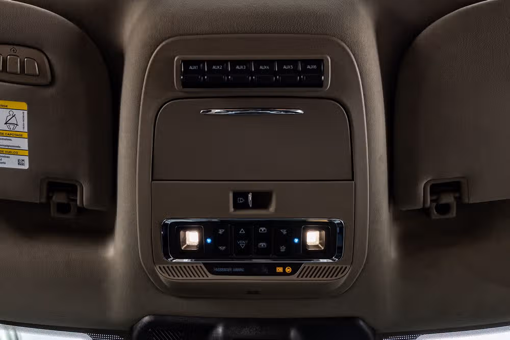 2026 Ford F-250 Super Duty Platinum Plus Crew Cab Image 29