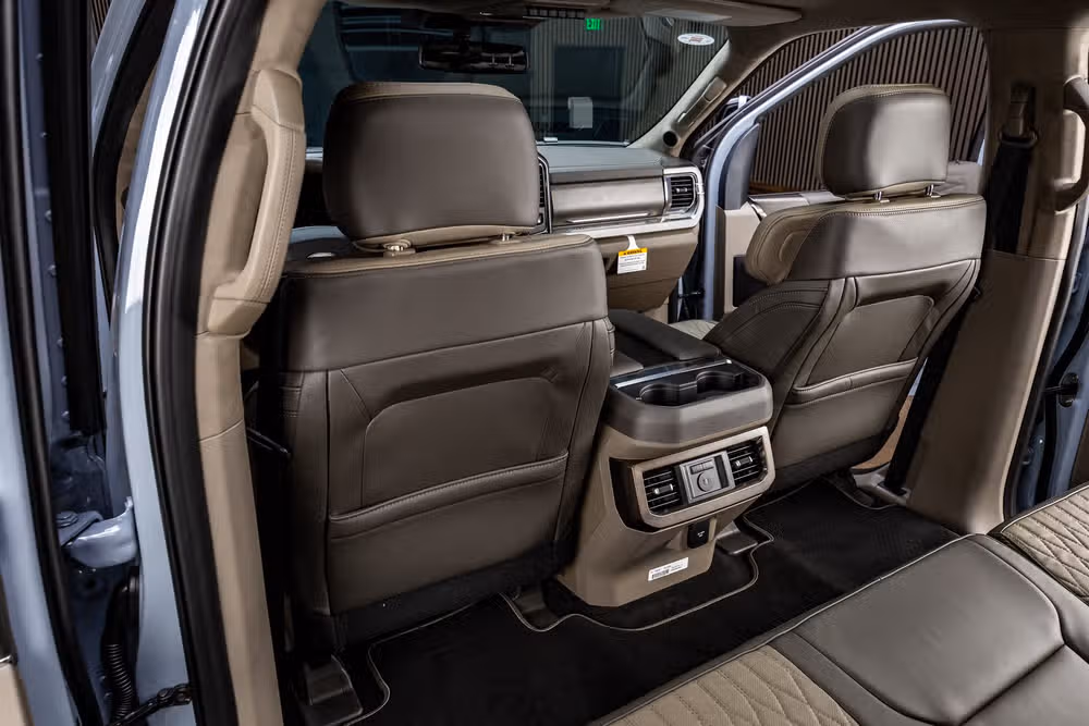 2026 Ford F-250 Super Duty Platinum Plus Crew Cab Image 35