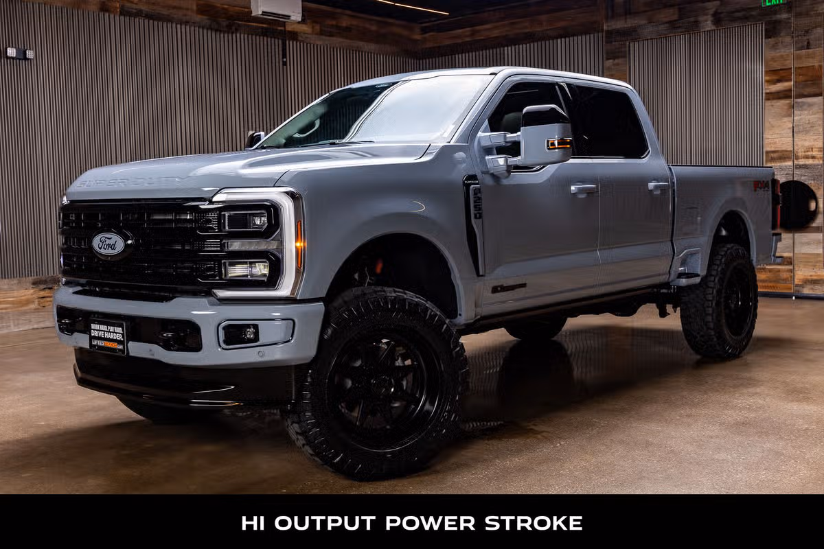 2026 Ford F-250 Super Duty Platinum Plus Crew Cab