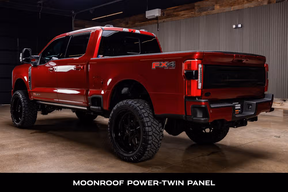 2026 Ford F-250 Super Duty Platinum Crew Cab Image 7