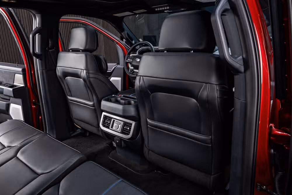 2026 Ford F-250 Super Duty Platinum Crew Cab Image 34