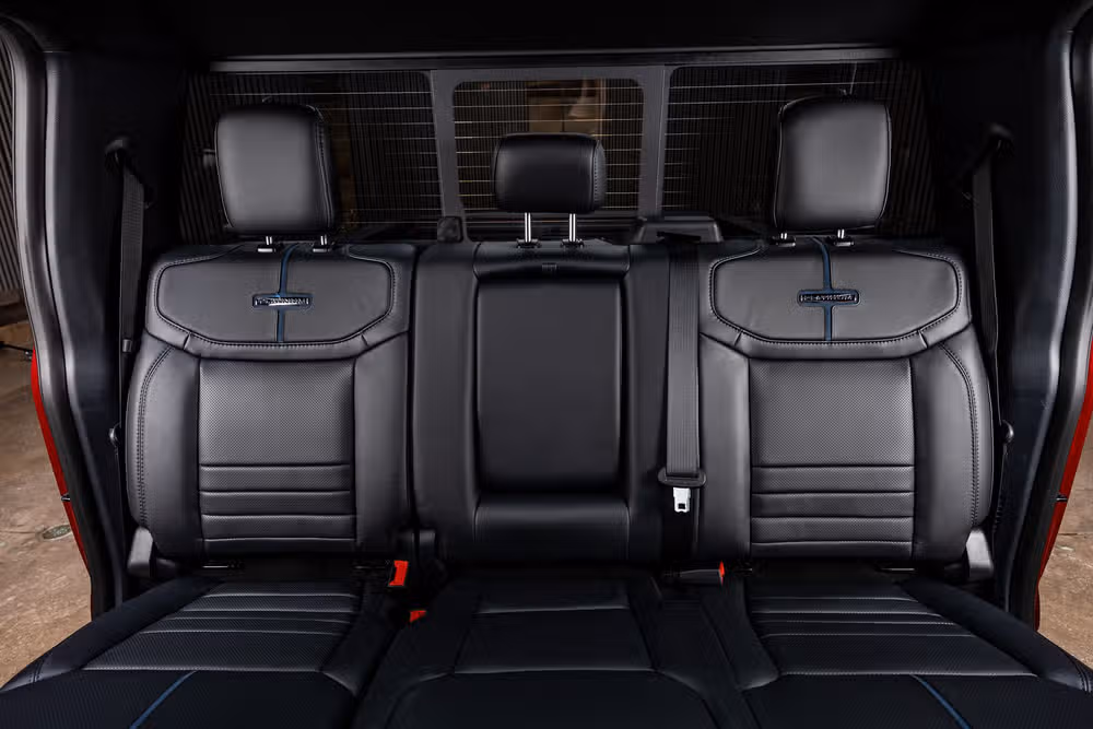 2026 Ford F-250 Super Duty Platinum Crew Cab Image 37