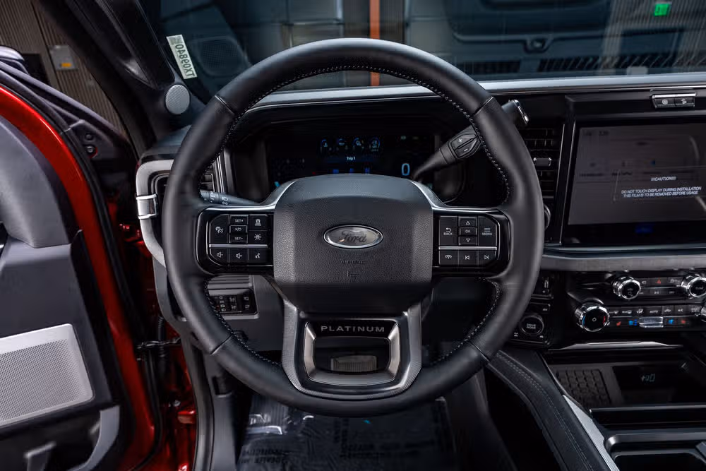 2026 Ford F-250 Super Duty Platinum Crew Cab Image 19