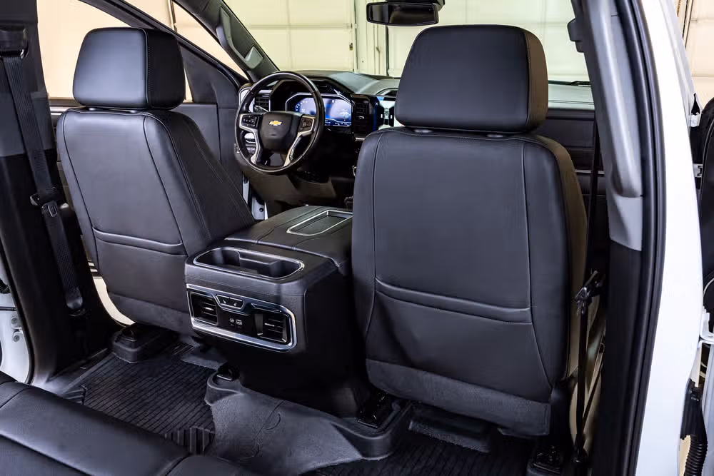 2022 Chevrolet Silverado 1500 LTZ Crew Cab Image 31