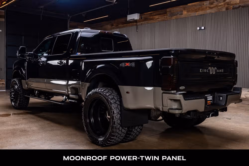 2026 Ford F-450 Super Duty King Ranch Crew Cab Image 7