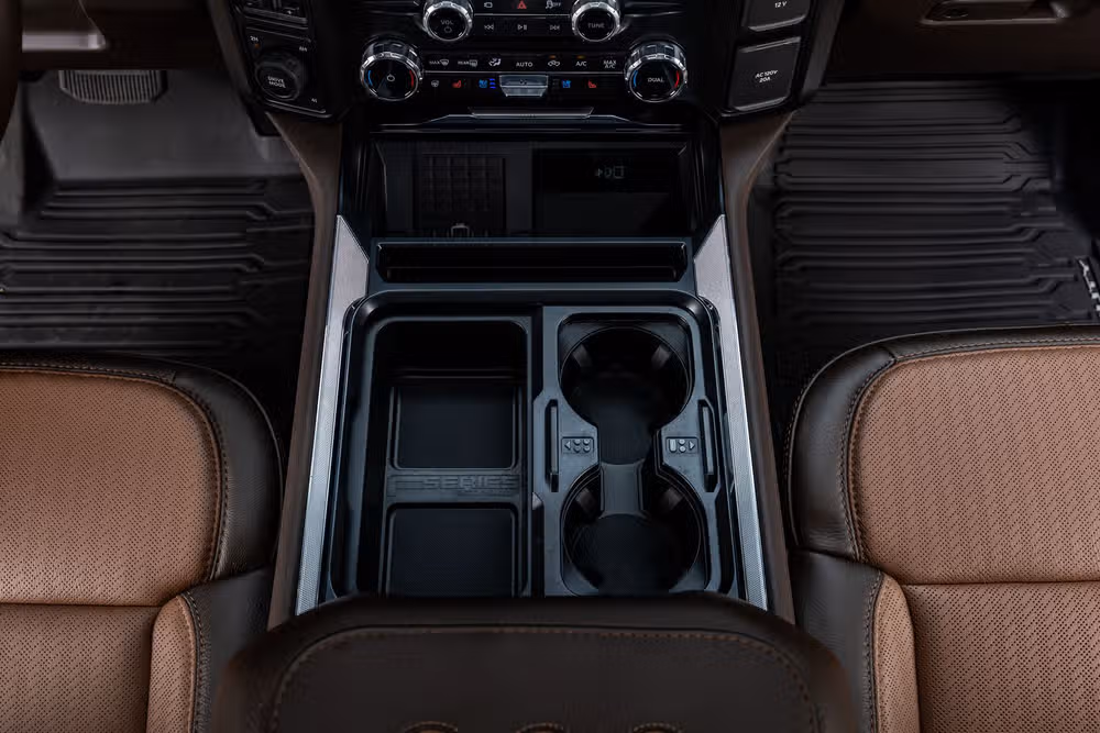 2026 Ford F-450 Super Duty King Ranch Crew Cab Image 29