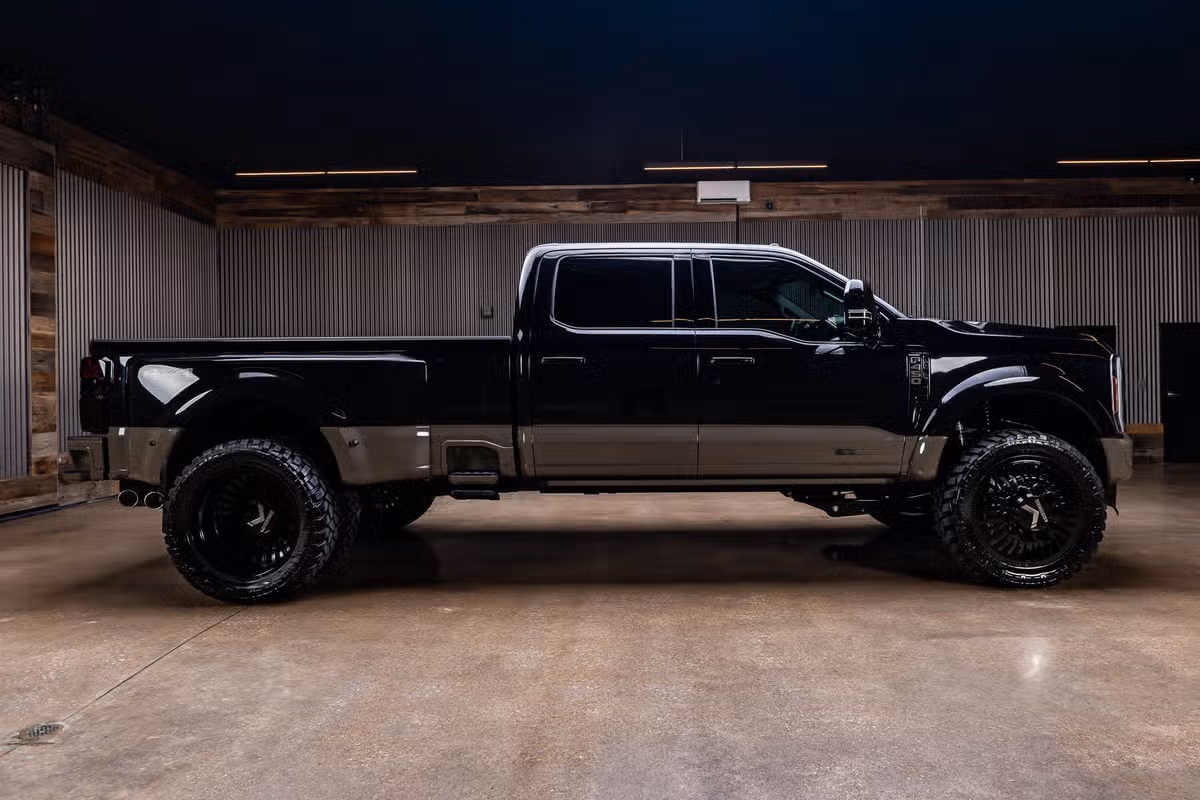 2026 Ford F-450 Super Duty King Ranch Crew Cab