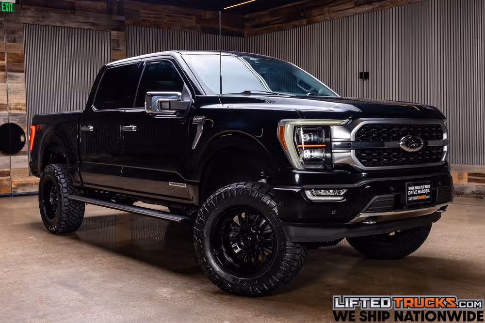 2022 Ford F-150 Platinum SuperCrew Image 1