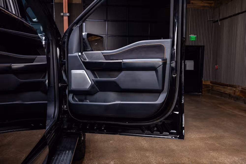2022 Ford F-150 Platinum SuperCrew Image 38
