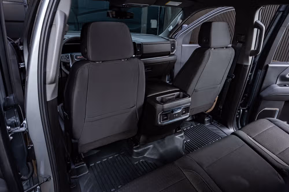2026 GMC Sierra 3500HD CC SLE Chassis Crew Cab Image 33