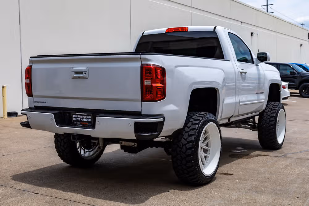 2018 Chevrolet Silverado 1500 LT Z71 Regular Cab Image 9