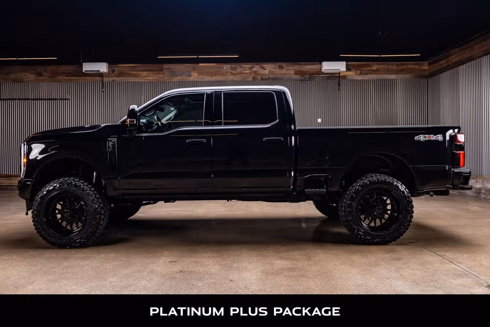 2026 Ford F-250 Super Duty Platinum Plus Crew Cab Image 6