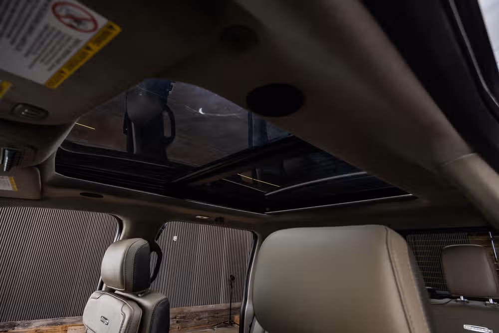 2026 Ford F-250 Super Duty Platinum Plus Crew Cab Image 32