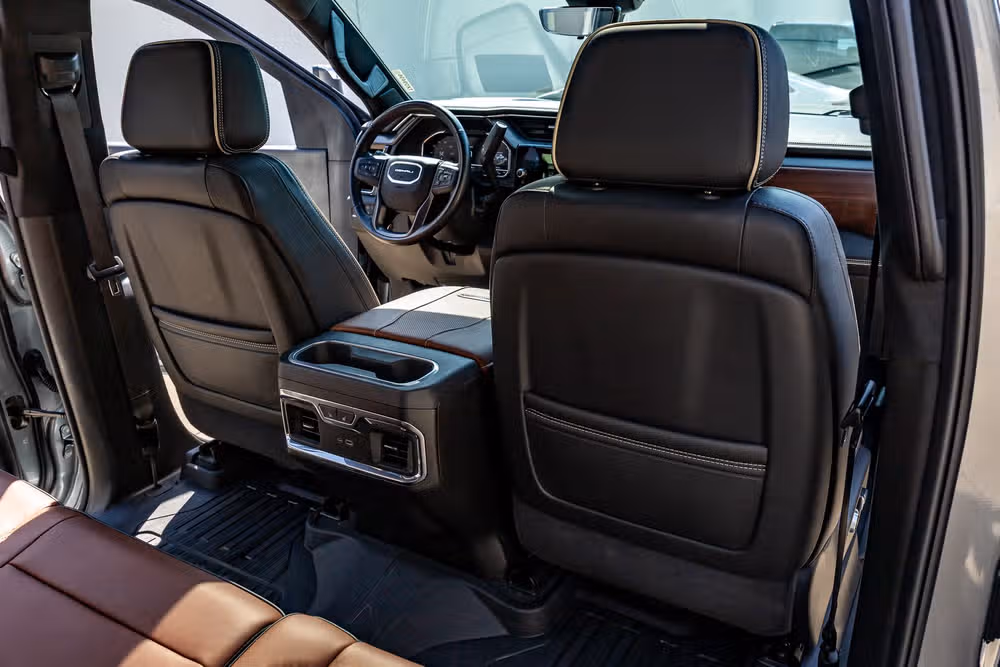 2024 GMC Sierra 3500HD Denali Ultimate Crew Cab Image 33