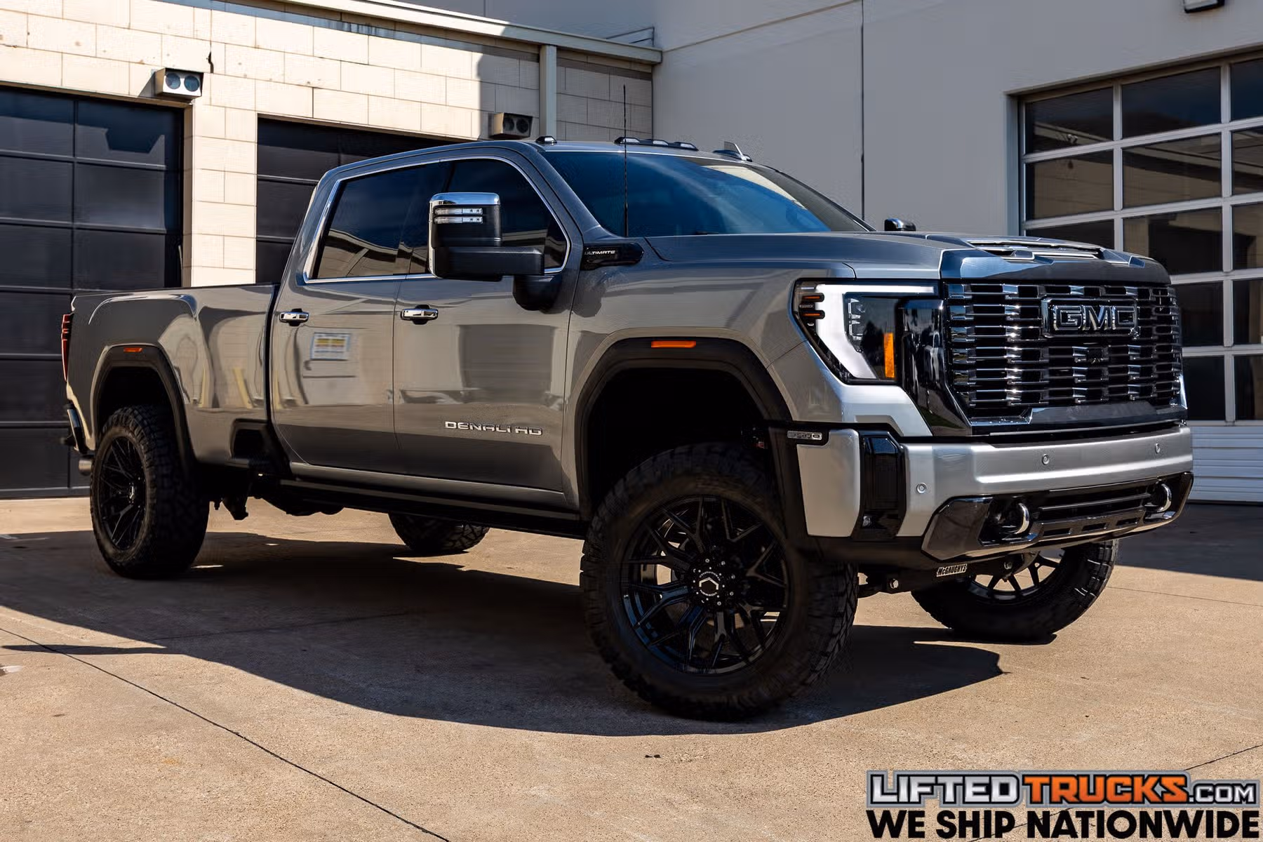 2024 GMC Sierra 3500HD Denali Ultimate Crew Cab Image 1