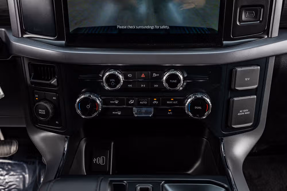 2026 Ford F-150 XLT SuperCrew Image 26