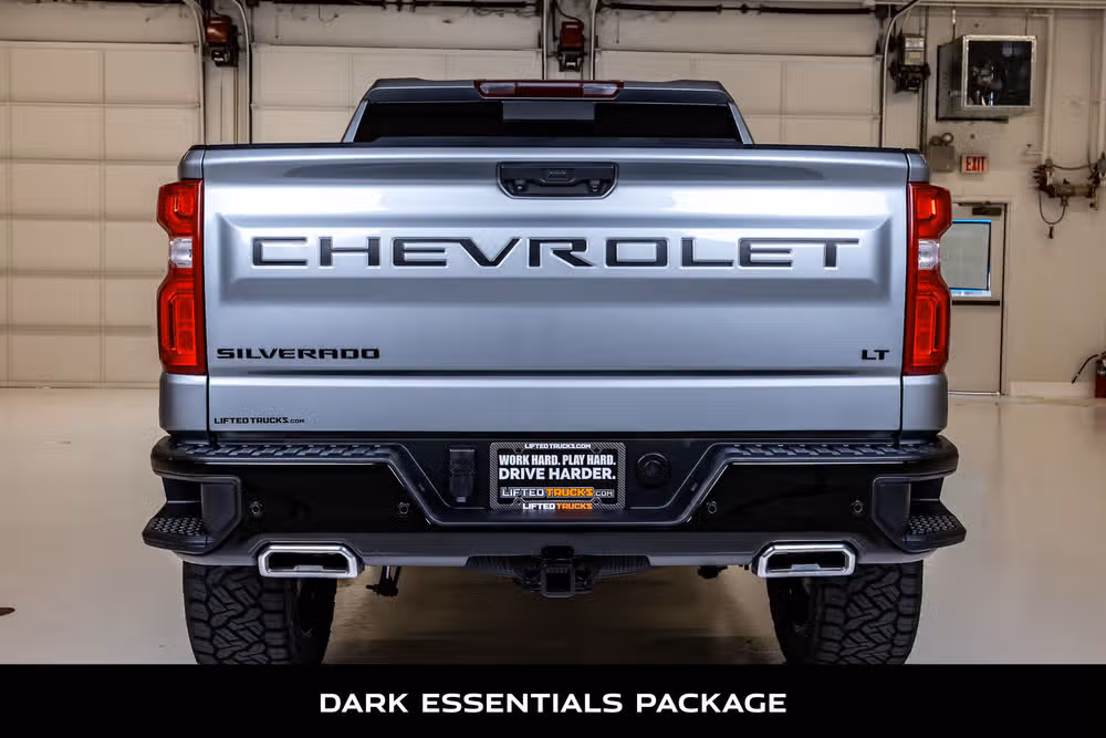 2024 Chevrolet Silverado 1500 LT Trail Boss Crew Cab Image 8