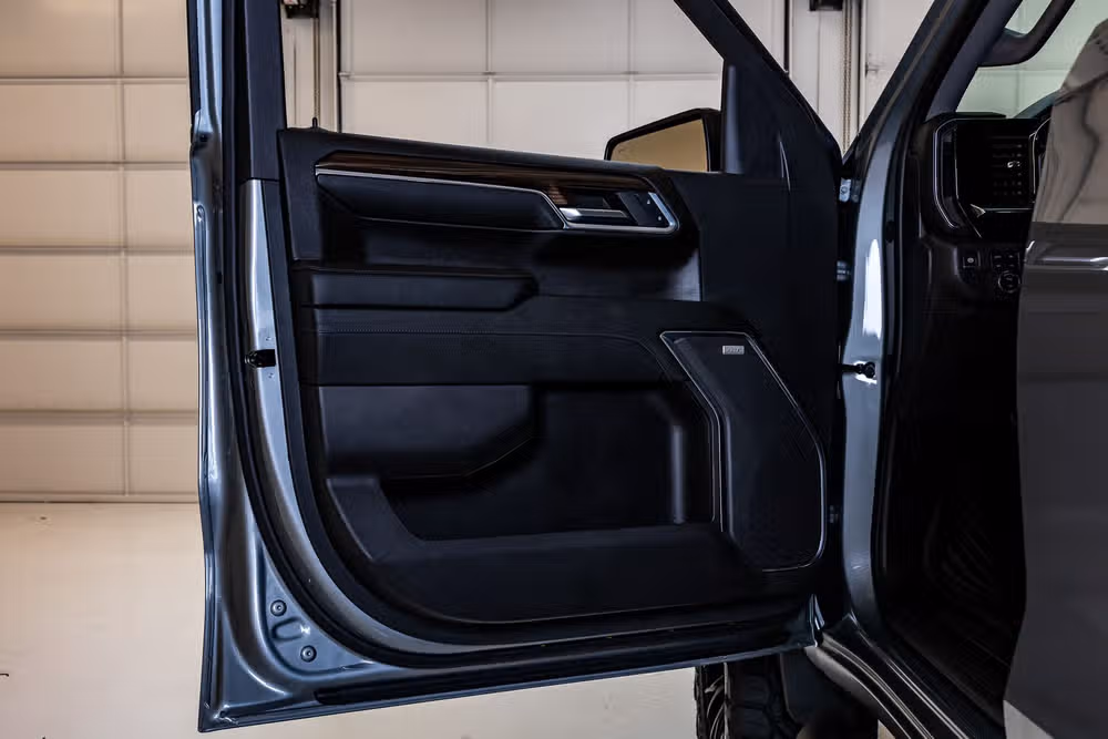 2024 Chevrolet Silverado 1500 LT Trail Boss Crew Cab Image 36