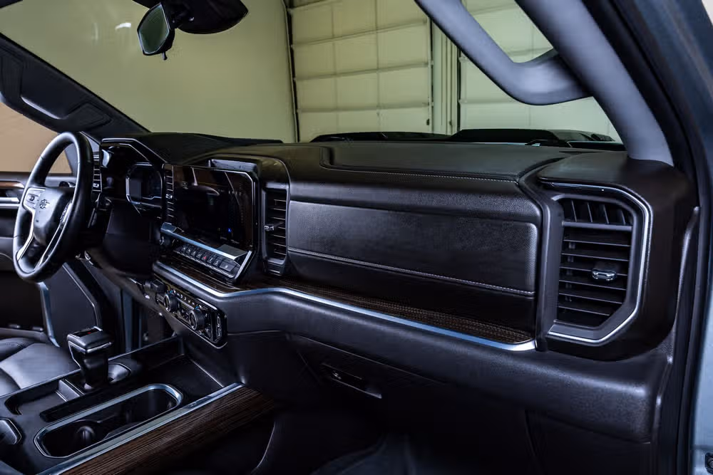 2024 Chevrolet Silverado 1500 LT Trail Boss Crew Cab Image 18