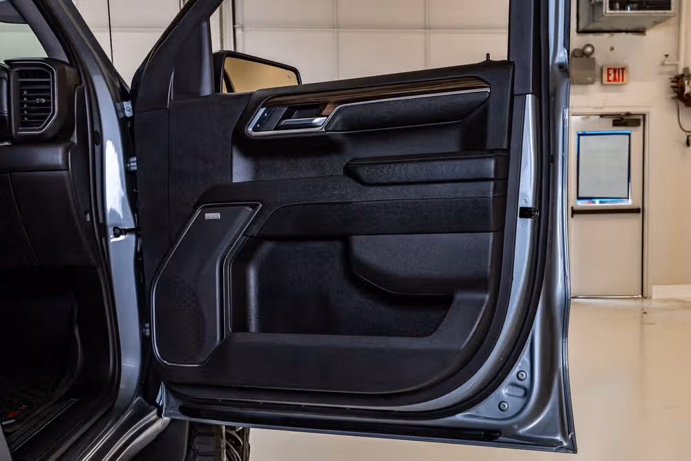 2024 Chevrolet Silverado 1500 LT Trail Boss Crew Cab Image 37