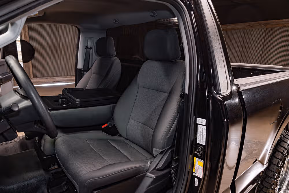 2025 Ford F-150 XL Regular Cab Image 18