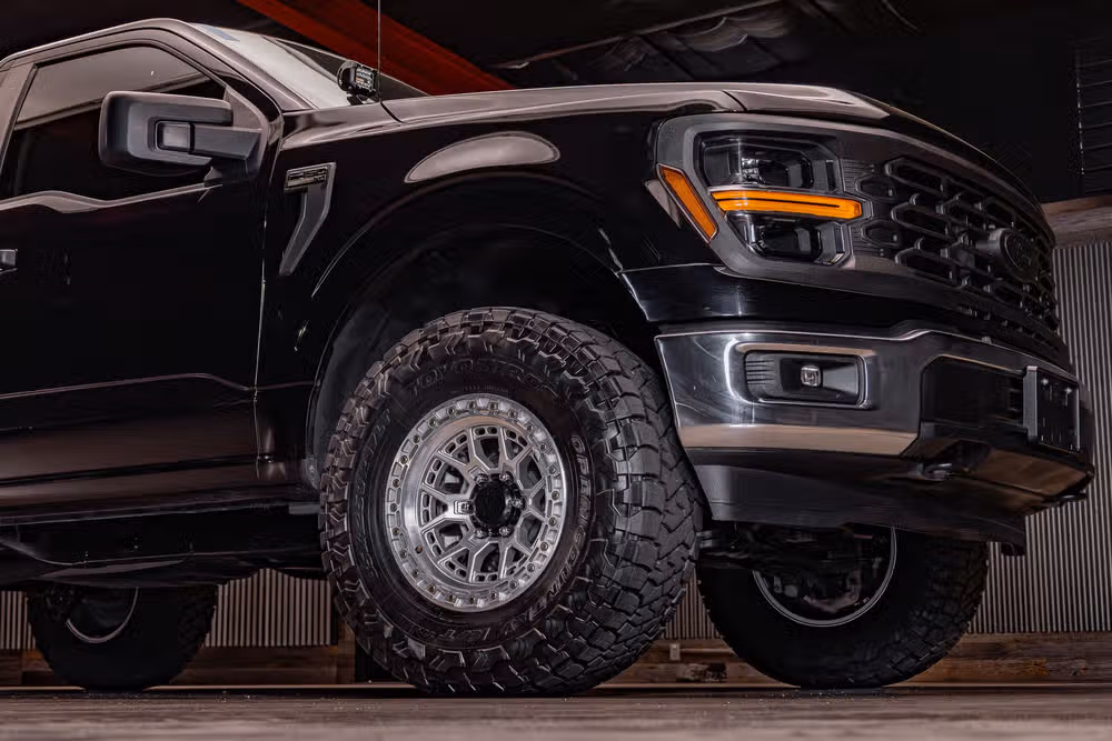 2025 Ford F-150 XL Regular Cab Image 11
