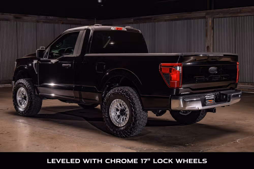 2025 Ford F-150 XL Regular Cab Image 6