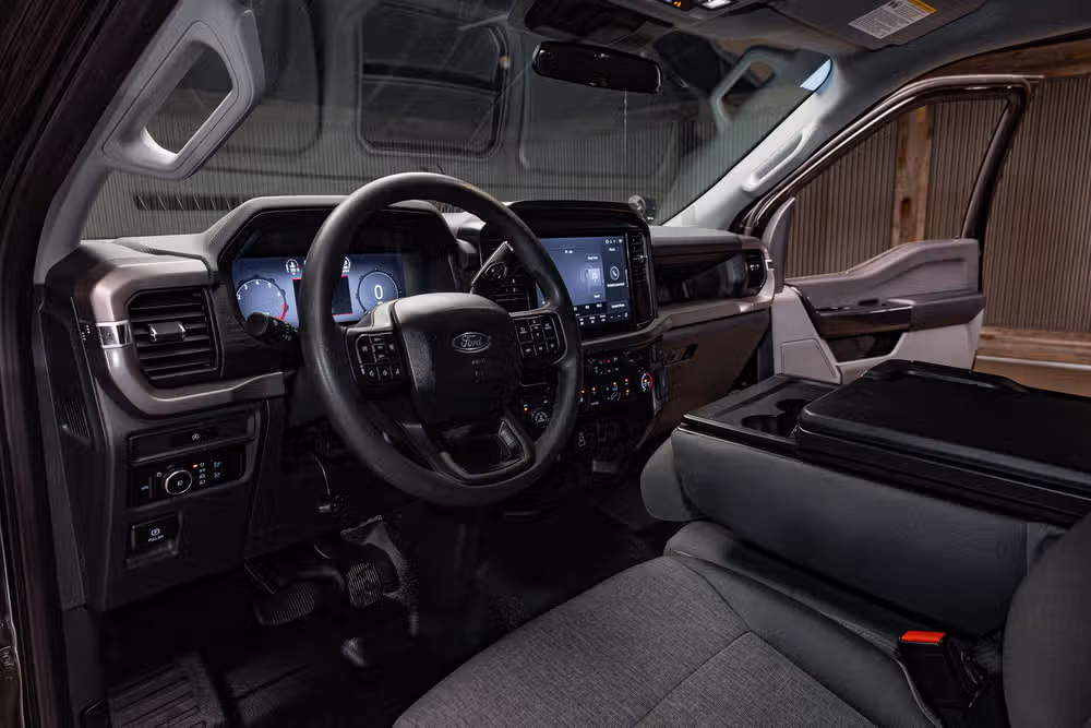 2025 Ford F-150 XL Regular Cab Image 12