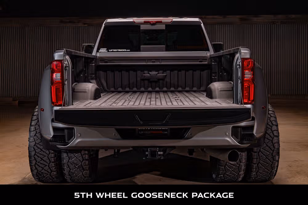 2025 Chevrolet Silverado 3500HD High Country Crew Cab Image 9