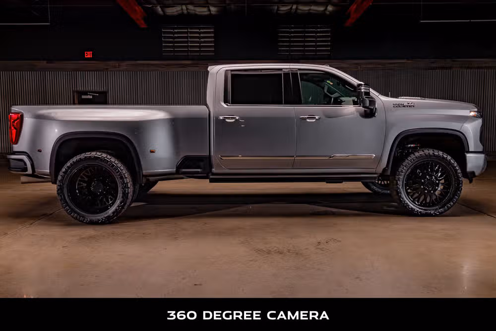 2025 Chevrolet Silverado 3500HD High Country Crew Cab Image 11