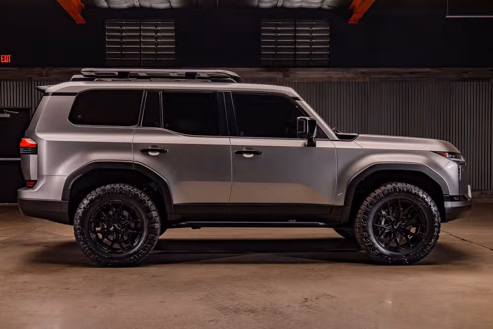 2024 Lexus GX 550 Overtrail+ Image 11