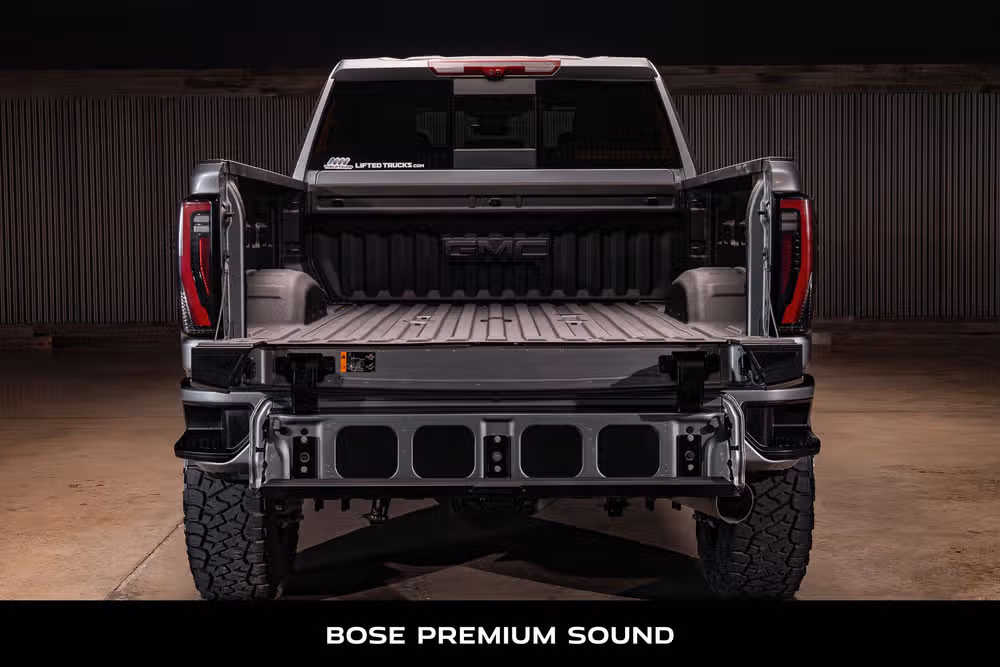 2026 GMC Sierra 2500HD AT4 Crew Cab Image 9