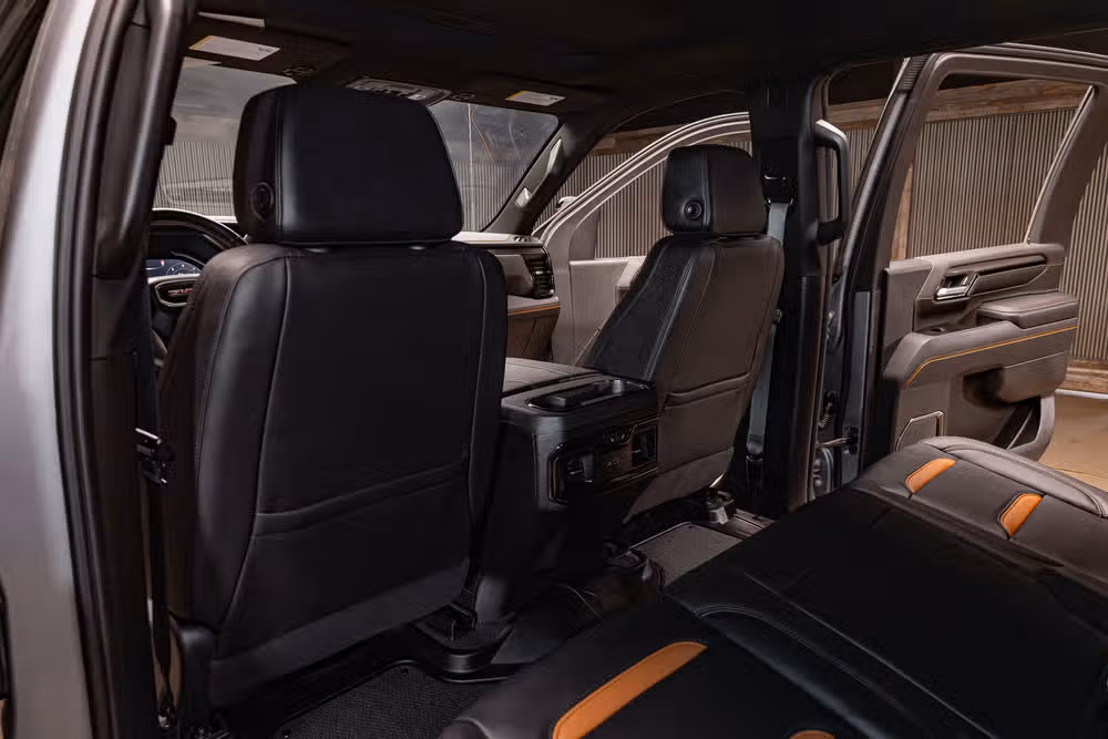 2026 GMC Sierra 2500HD AT4 Crew Cab Image 26